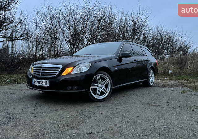 Чорний Мерседес Е-Клас, об'ємом двигуна 2.14 л та пробігом 367 тис. км за 10300 $, фото 1 на Automoto.ua