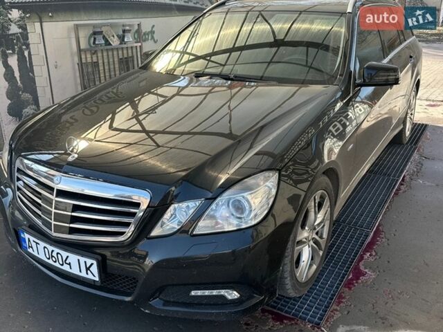 Черный Мерседес Е-Класс, объемом двигателя 3 л и пробегом 295 тыс. км за 12500 $, фото 1 на Automoto.ua