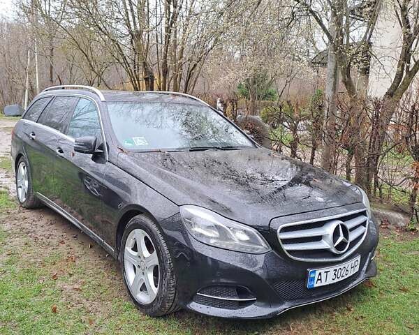 Черный Мерседес Е-Класс, объемом двигателя 2.14 л и пробегом 328 тыс. км за 14800 $, фото 1 на Automoto.ua
