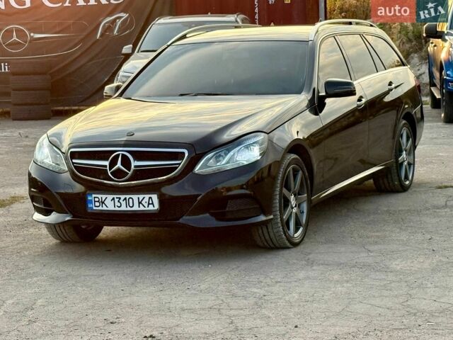 Чорний Мерседес Е-Клас, об'ємом двигуна 2.1 л та пробігом 433 тис. км за 10750 $, фото 1 на Automoto.ua