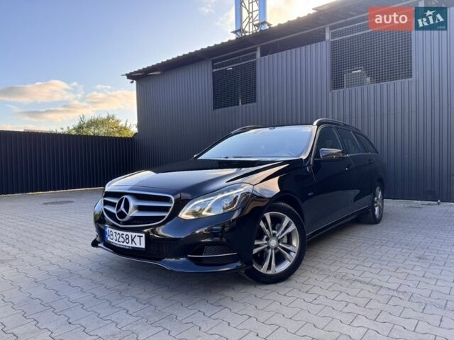 Черный Мерседес Е-Класс, объемом двигателя 2.14 л и пробегом 293 тыс. км за 15800 $, фото 1 на Automoto.ua