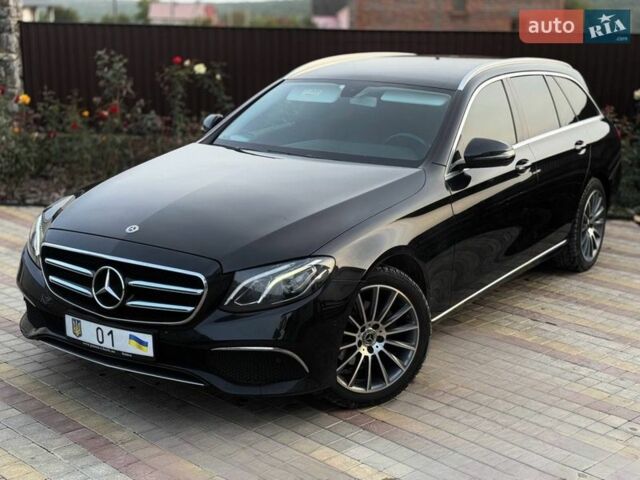 Черный Мерседес Е-Класс, объемом двигателя 2 л и пробегом 400 тыс. км за 21000 $, фото 1 на Automoto.ua