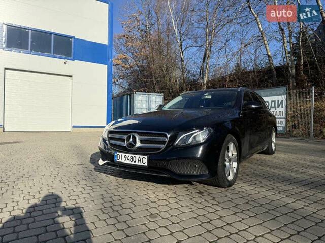 Чорний Мерседес Е-Клас, об'ємом двигуна 1.95 л та пробігом 305 тис. км за 20300 $, фото 1 на Automoto.ua