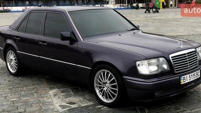 Фиолетовый Мерседес Е-Класс, объемом двигателя 4.2 л и пробегом 340 тыс. км за 12000 $, фото 1 на Automoto.ua