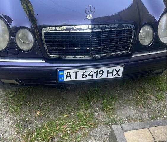 Фіолетовий Мерседес Е-Клас, об'ємом двигуна 2.8 л та пробігом 450 тис. км за 2100 $, фото 1 на Automoto.ua