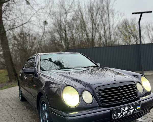 Фіолетовий Мерседес Е-Клас, об'ємом двигуна 2.16 л та пробігом 430 тис. км за 2650 $, фото 1 на Automoto.ua