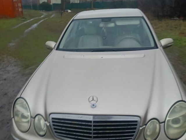 Коричневий Мерседес Е-Клас, об'ємом двигуна 3.2 л та пробігом 340 тис. км за 6000 $, фото 1 на Automoto.ua