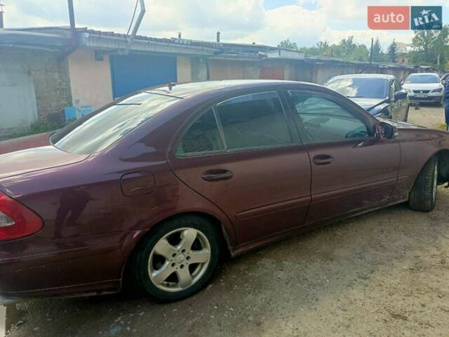 Коричневий Мерседес Е-Клас, об'ємом двигуна 1.8 л та пробігом 289 тис. км за 7200 $, фото 1 на Automoto.ua