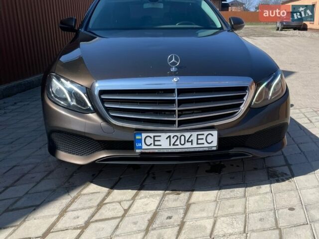Коричневый Мерседес Е-Класс, объемом двигателя 1.95 л и пробегом 230 тыс. км за 23500 $, фото 1 на Automoto.ua