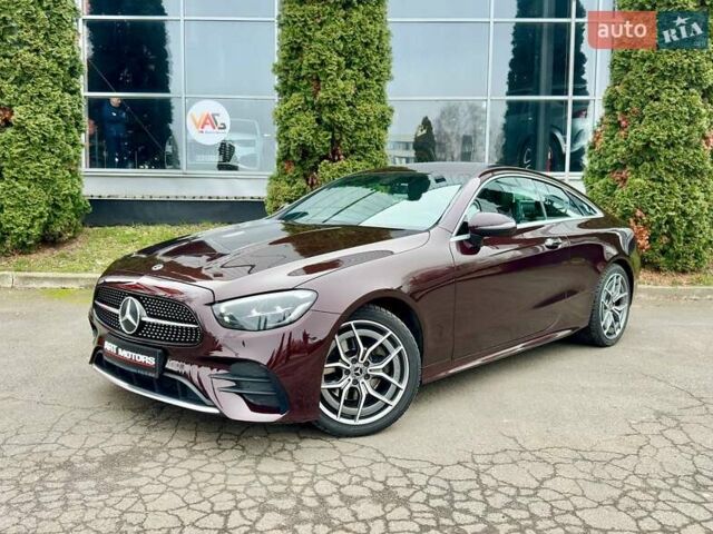 Червоний Мерседес Е-Клас, об'ємом двигуна 1.99 л та пробігом 95 тис. км за 46999 $, фото 1 на Automoto.ua