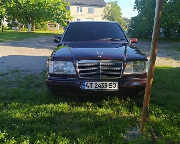 Червоний Мерседес Е-Клас, об'ємом двигуна 3 л та пробігом 410 тис. км за 5100 $, фото 1 на Automoto.ua