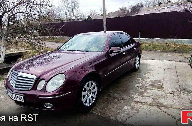Червоний Мерседес Е-Клас, об'ємом двигуна 3 л та пробігом 390 тис. км за 7350 $, фото 1 на Automoto.ua
