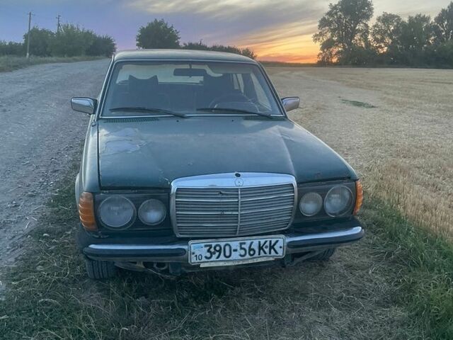 Мерседес Е-Клас, об'ємом двигуна 2 л та пробігом 600 тис. км за 779 $, фото 1 на Automoto.ua