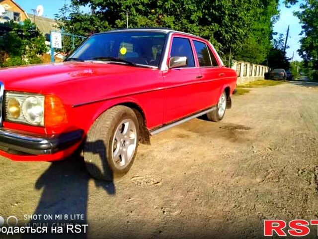 Мерседес Е-Класс, объемом двигателя 3 л и пробегом 380 тыс. км за 1000 $, фото 1 на Automoto.ua