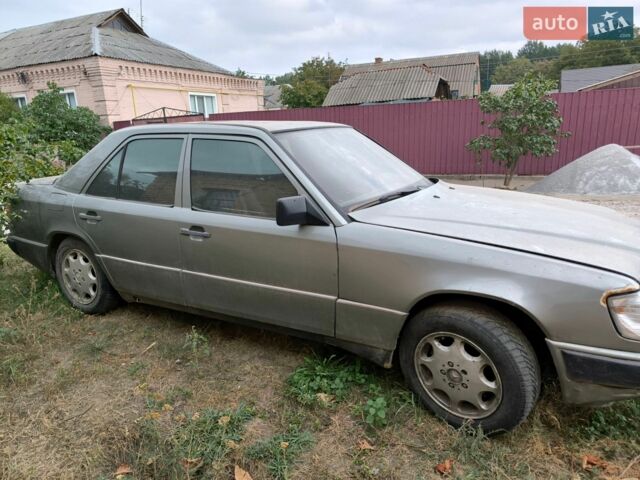 Мерседес Е-Класс, объемом двигателя 2.6 л и пробегом 500 тыс. км за 1500 $, фото 1 на Automoto.ua