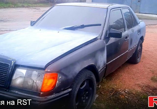 Мерседес Е-Клас, об'ємом двигуна 2 л та пробігом 0 тис. км за 650 $, фото 1 на Automoto.ua