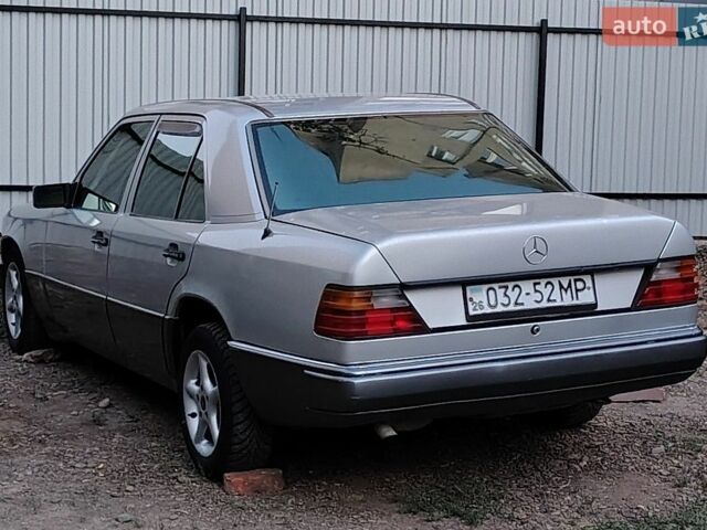 Мерседес Е-Класс, объемом двигателя 2.5 л и пробегом 520 тыс. км за 3600 $, фото 1 на Automoto.ua