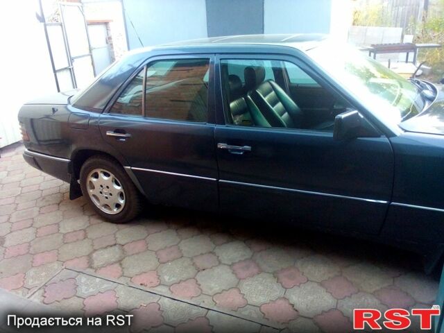 Мерседес Е-Клас, об'ємом двигуна 2 л та пробігом 500 тис. км за 3200 $, фото 1 на Automoto.ua