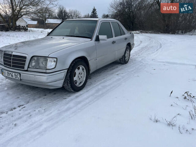 Мерседес Е-Клас, об'ємом двигуна 3 л та пробігом 350 тис. км за 3500 $, фото 1 на Automoto.ua