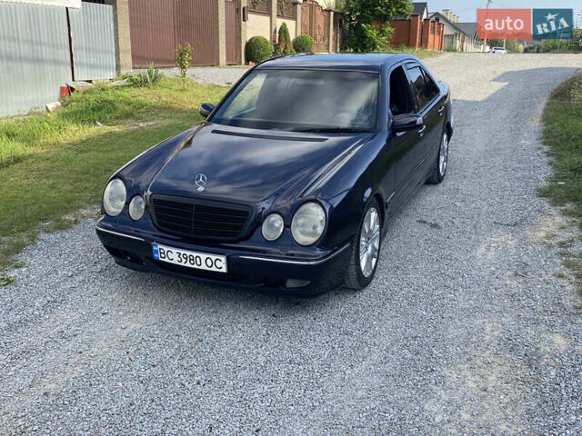 Мерседес Е-Класс, объемом двигателя 2.8 л и пробегом 270 тыс. км за 3300 $, фото 1 на Automoto.ua
