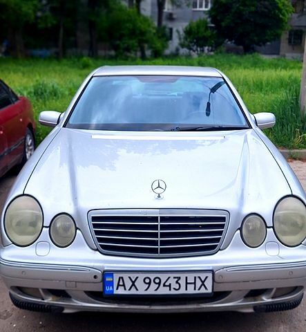 Мерседес Е-Клас, об'ємом двигуна 2.8 л та пробігом 310 тис. км за 3800 $, фото 1 на Automoto.ua