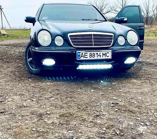 Мерседес Е-Клас, об'ємом двигуна 2.6 л та пробігом 0 тис. км за 3500 $, фото 1 на Automoto.ua