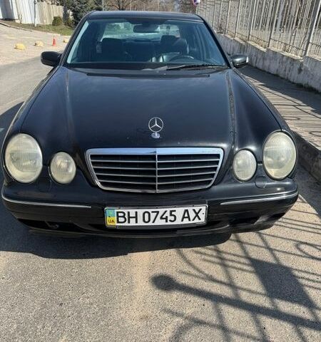 Мерседес Е-Класс, объемом двигателя 2 л и пробегом 350 тыс. км за 5700 $, фото 1 на Automoto.ua