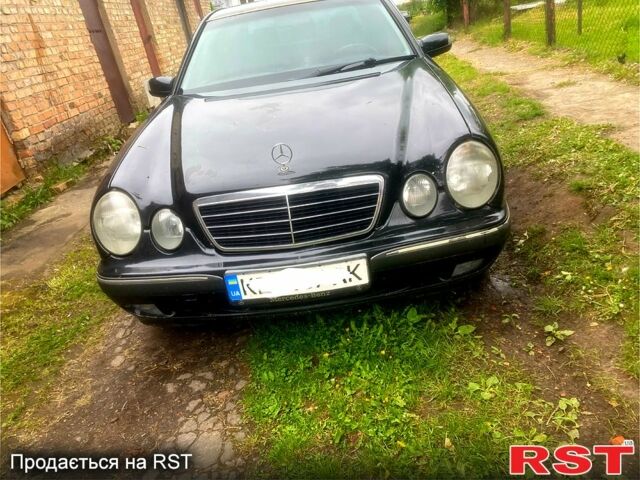 Мерседес Е-Клас, об'ємом двигуна 2 л та пробігом 431 тис. км за 3500 $, фото 1 на Automoto.ua