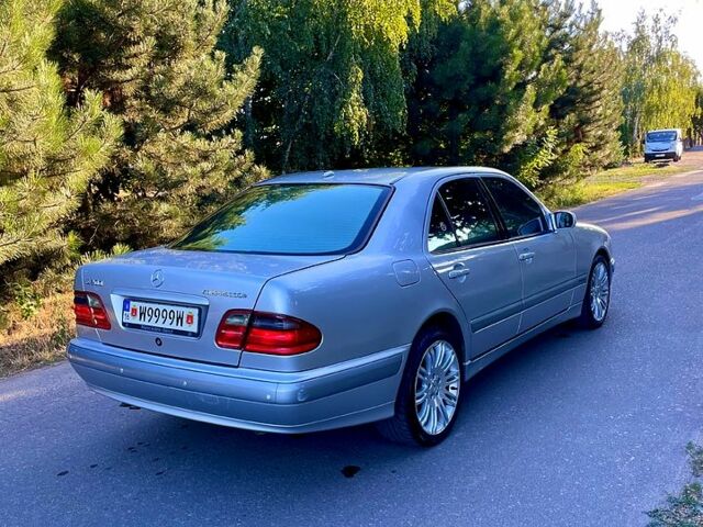 Мерседес Е-Класс, объемом двигателя 2 л и пробегом 362 тыс. км за 4500 $, фото 1 на Automoto.ua