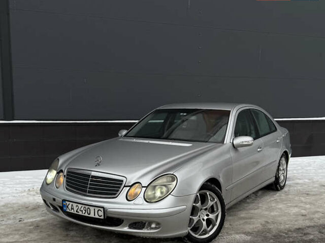 Мерседес Е-Класс, объемом двигателя 2.2 л и пробегом 300 тыс. км за 5150 $, фото 1 на Automoto.ua