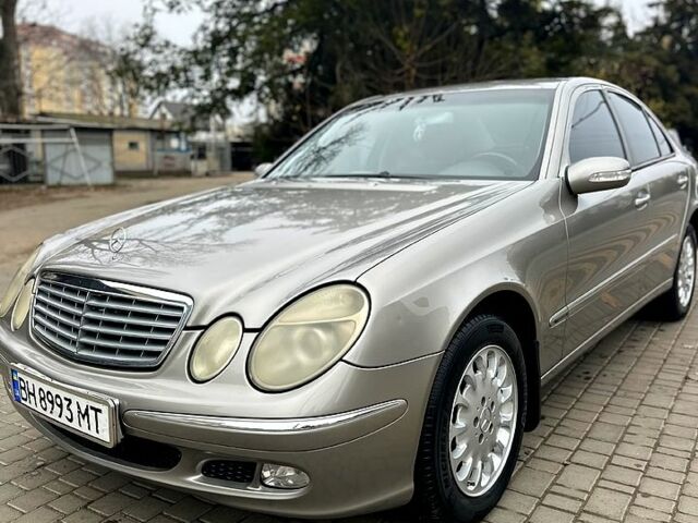 Мерседес Е-Класс, объемом двигателя 1.8 л и пробегом 230 тыс. км за 6000 $, фото 1 на Automoto.ua