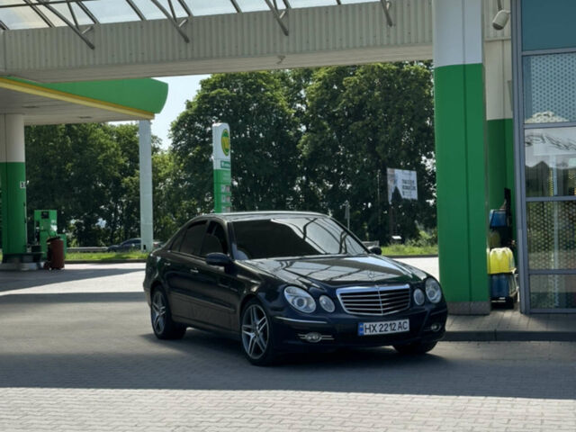 Мерседес Е-Клас, об'ємом двигуна 3.2 л та пробігом 360 тис. км за 7999 $, фото 1 на Automoto.ua