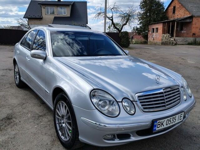 Мерседес Е-Класс, объемом двигателя 1.8 л и пробегом 175 тыс. км за 8000 $, фото 1 на Automoto.ua