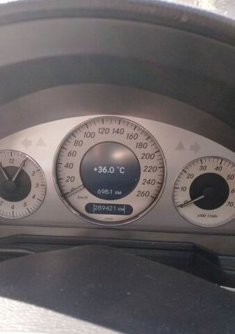 Мерседес Е-Класс, объемом двигателя 3 л и пробегом 290 тыс. км за 9500 $, фото 1 на Automoto.ua