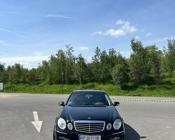 Мерседес Е-Класс, объемом двигателя 2.99 л и пробегом 300 тыс. км за 8000 $, фото 1 на Automoto.ua