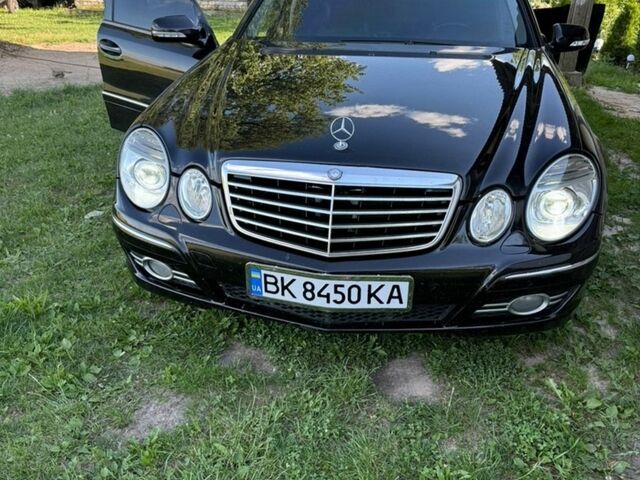 Мерседес Е-Класс, объемом двигателя 3 л и пробегом 380 тыс. км за 7500 $, фото 1 на Automoto.ua