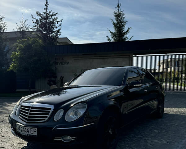 Мерседес Е-Класс, объемом двигателя 1.8 л и пробегом 320 тыс. км за 7700 $, фото 1 на Automoto.ua