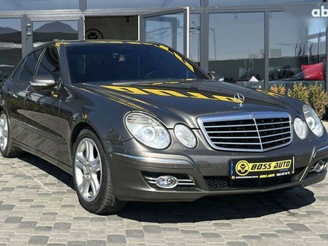 Мерседес Е-Класс, объемом двигателя 2.2 л и пробегом 348 тыс. км за 8600 $, фото 1 на Automoto.ua