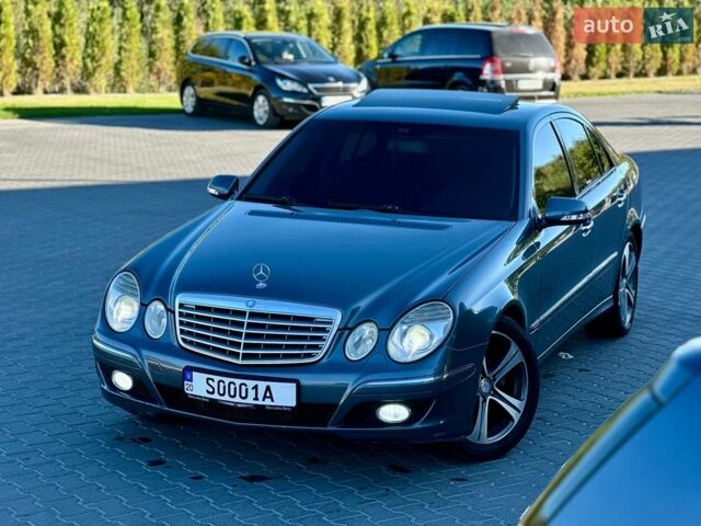 Мерседес Е-Класс, объемом двигателя 2.2 л и пробегом 290 тыс. км за 7750 $, фото 1 на Automoto.ua