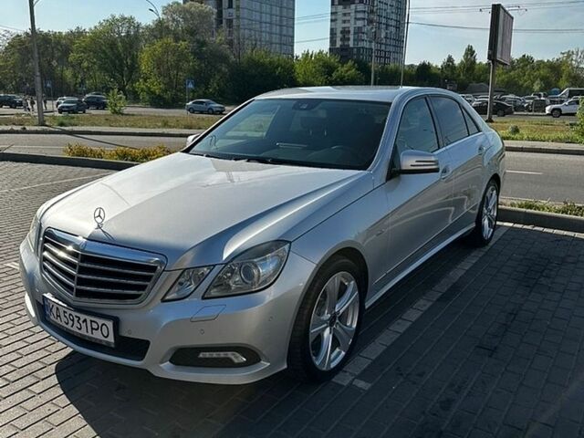 Мерседес Е-Класс, объемом двигателя 1.8 л и пробегом 320 тыс. км за 14000 $, фото 1 на Automoto.ua