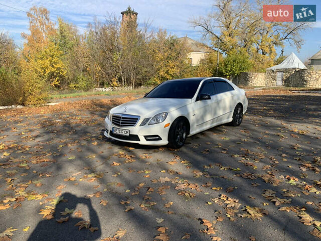 Мерседес Е-Класс, объемом двигателя 3.5 л и пробегом 270 тыс. км за 12900 $, фото 1 на Automoto.ua