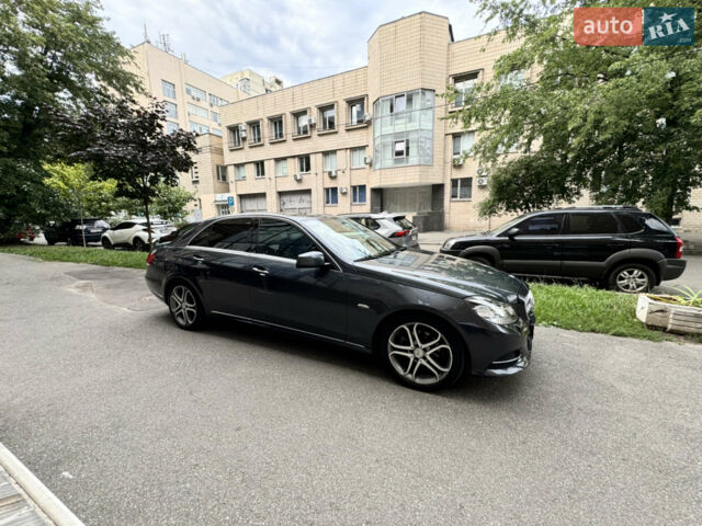 Мерседес Е-Класс, объемом двигателя 2.1 л и пробегом 215 тыс. км за 17000 $, фото 1 на Automoto.ua
