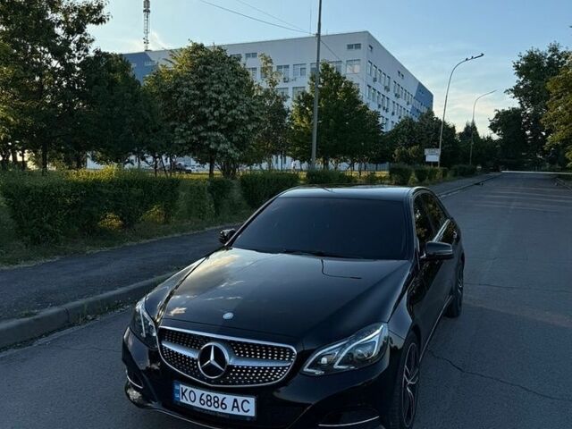 Мерседес Е-Класс, объемом двигателя 2.2 л и пробегом 300 тыс. км за 15300 $, фото 1 на Automoto.ua