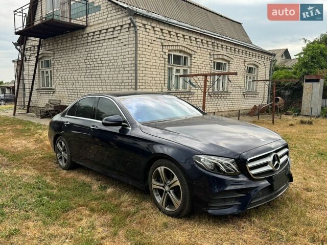 Мерседес Е-Клас, об'ємом двигуна 2 л та пробігом 107 тис. км за 16800 $, фото 1 на Automoto.ua