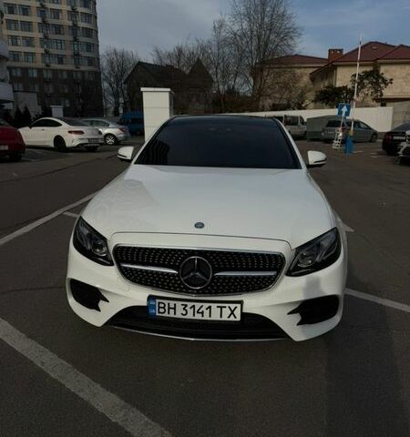 Мерседес Е-Класс, объемом двигателя 2.99 л и пробегом 124 тыс. км за 35000 $, фото 1 на Automoto.ua