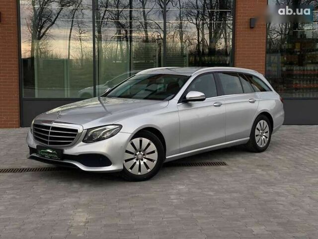 Мерседес Е-Клас, об'ємом двигуна 2 л та пробігом 360 тис. км за 15990 $, фото 1 на Automoto.ua