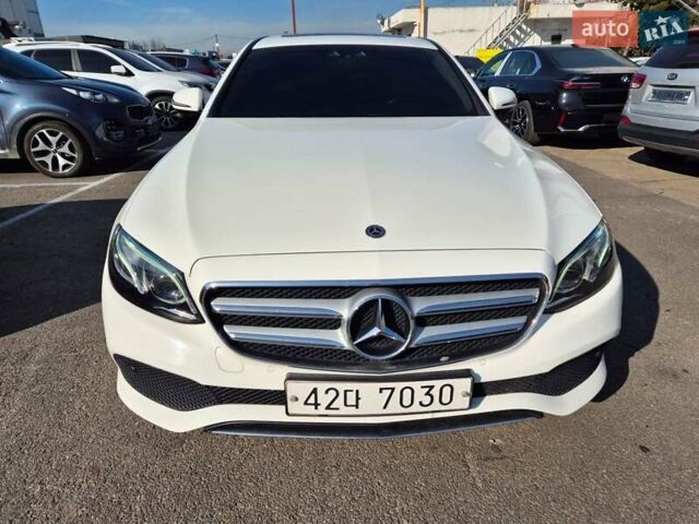 Мерседес Е-Класс, объемом двигателя 1.95 л и пробегом 117 тыс. км за 18000 $, фото 1 на Automoto.ua