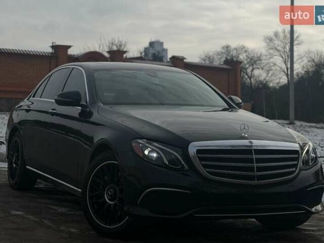 Мерседес Е-Клас, об'ємом двигуна 2 л та пробігом 72 тис. км за 30499 $, фото 1 на Automoto.ua