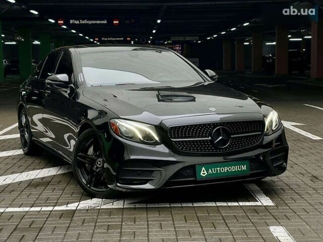 Мерседес Е-Класс, объемом двигателя 2 л и пробегом 95 тыс. км за 28700 $, фото 1 на Automoto.ua