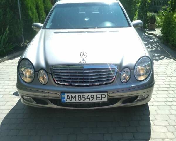 Мерседес Е-Класс, объемом двигателя 1.8 л и пробегом 223 тыс. км за 5500 $, фото 1 на Automoto.ua